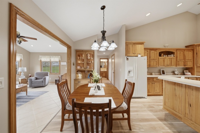 2608 Hill, ROCK FALLS, Illinois 61071, 4 Bedrooms Bedrooms, ,3 BathroomsBathrooms,House,For Sale,Hill,202602149