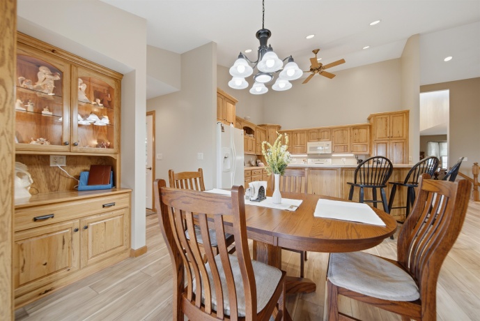 2608 Hill, ROCK FALLS, Illinois 61071, 4 Bedrooms Bedrooms, ,3 BathroomsBathrooms,House,For Sale,Hill,202602149