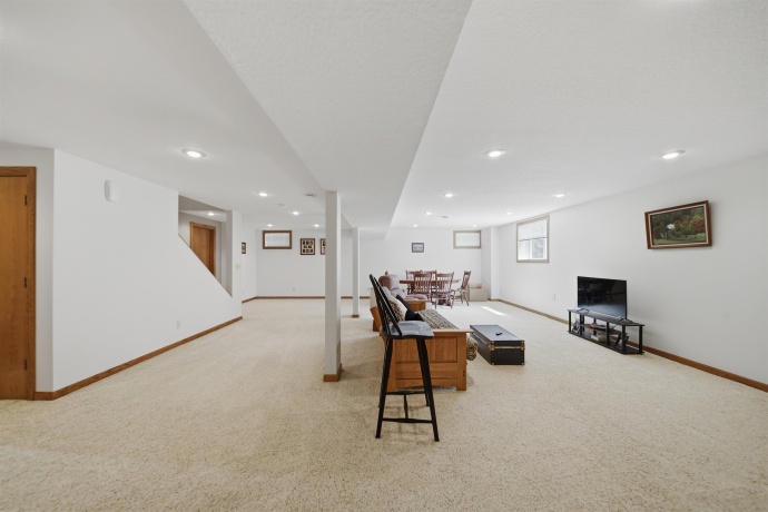 2608 Hill, ROCK FALLS, Illinois 61071, 4 Bedrooms Bedrooms, ,3 BathroomsBathrooms,House,For Sale,Hill,202602149