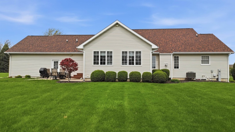 2608 Hill, ROCK FALLS, Illinois 61071, 4 Bedrooms Bedrooms, ,3 BathroomsBathrooms,House,For Sale,Hill,202602149