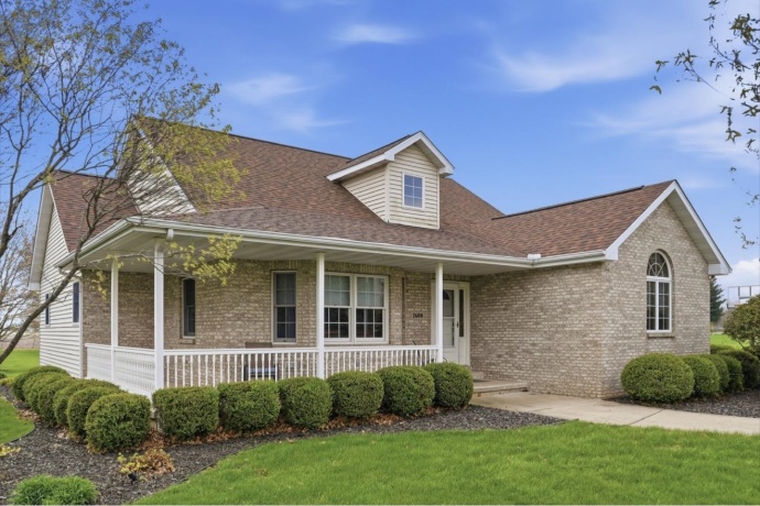 2608 Hill, ROCK FALLS, Illinois 61071, 4 Bedrooms Bedrooms, ,3 BathroomsBathrooms,House,For Sale,Hill,202602149