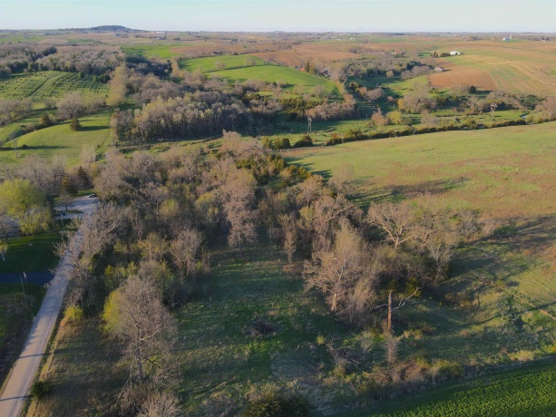 15700 Imbus Lane, EAST DUBUQUE, Illinois 61025, 2 Bedrooms Bedrooms, ,1 BathroomBathrooms,Farm,For Sale,Imbus Lane,202602159