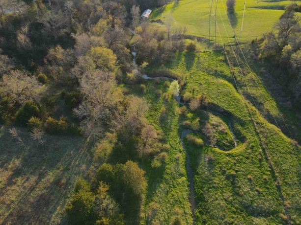 15700 Imbus Lane, EAST DUBUQUE, Illinois 61025, 2 Bedrooms Bedrooms, ,1 BathroomBathrooms,Farm,For Sale,Imbus Lane,202602159