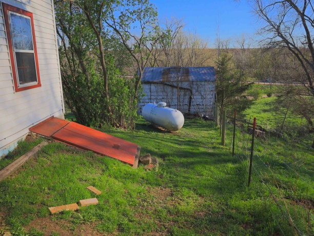 15700 Imbus Lane, EAST DUBUQUE, Illinois 61025, 2 Bedrooms Bedrooms, ,1 BathroomBathrooms,Farm,For Sale,Imbus Lane,202602159