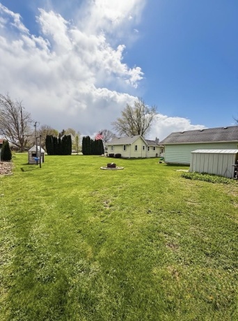 109 South, KIRKLAND, Illinois 60146, 3 Bedrooms Bedrooms, ,1 BathroomBathrooms,House,For Sale,South,202602160