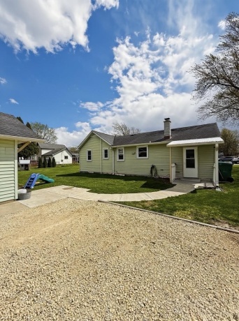 109 South, KIRKLAND, Illinois 60146, 3 Bedrooms Bedrooms, ,1 BathroomBathrooms,House,For Sale,South,202602160