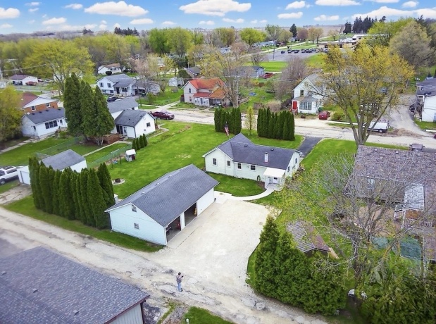 109 South, KIRKLAND, Illinois 60146, 3 Bedrooms Bedrooms, ,1 BathroomBathrooms,House,For Sale,South,202602160