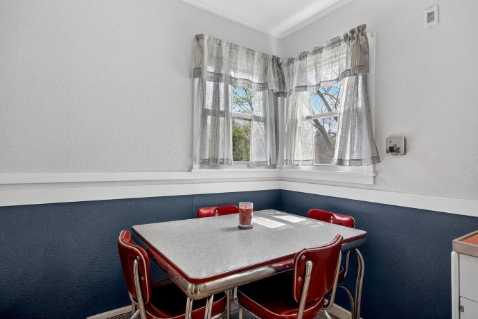 1706 Warren, ROCKFORD, Illinois 61108, 3 Bedrooms Bedrooms, ,1 BathroomBathrooms,House,For Sale,Warren,202602161