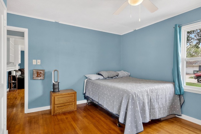 1706 Warren, ROCKFORD, Illinois 61108, 3 Bedrooms Bedrooms, ,1 BathroomBathrooms,House,For Sale,Warren,202602161