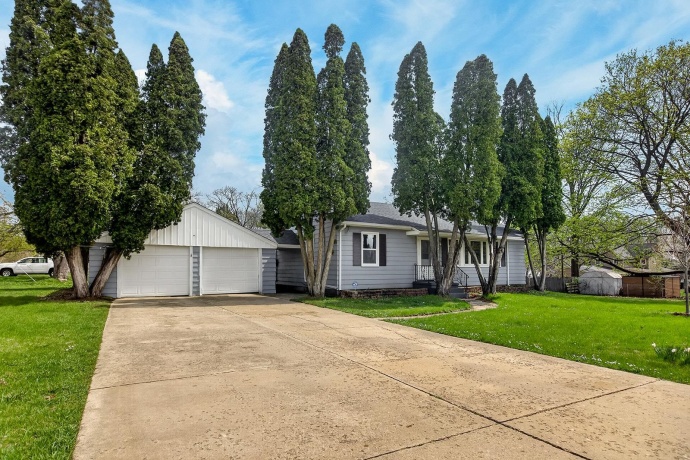 1706 Warren, ROCKFORD, Illinois 61108, 3 Bedrooms Bedrooms, ,1 BathroomBathrooms,House,For Sale,Warren,202602161