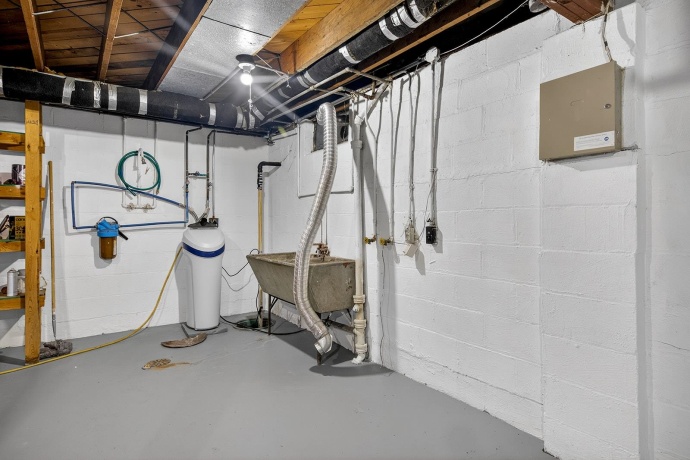 1706 Warren, ROCKFORD, Illinois 61108, 3 Bedrooms Bedrooms, ,1 BathroomBathrooms,House,For Sale,Warren,202602161