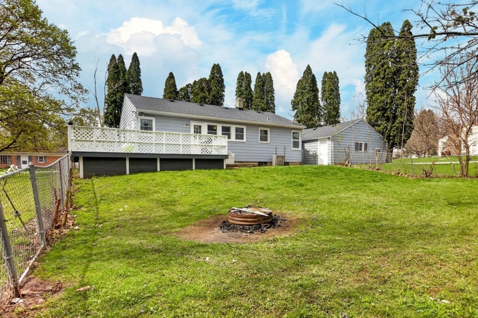 1706 Warren, ROCKFORD, Illinois 61108, 3 Bedrooms Bedrooms, ,1 BathroomBathrooms,House,For Sale,Warren,202602161