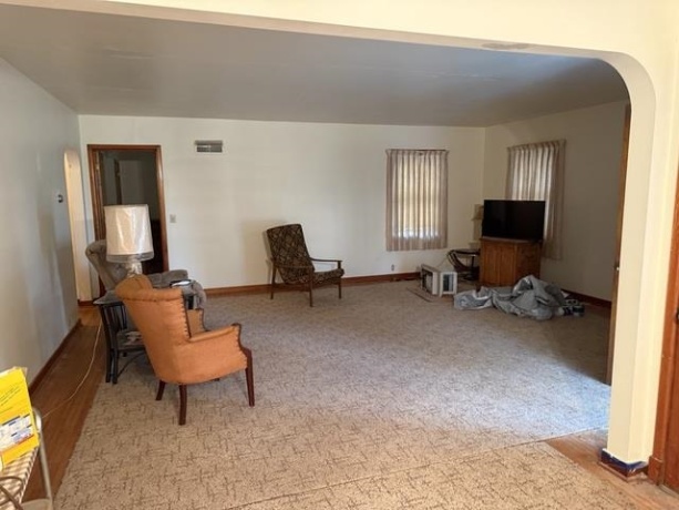 827 3450th, Utica, Illinois 61373, 3 Bedrooms Bedrooms, ,1 BathroomBathrooms,House,For Sale,3450th,202602168