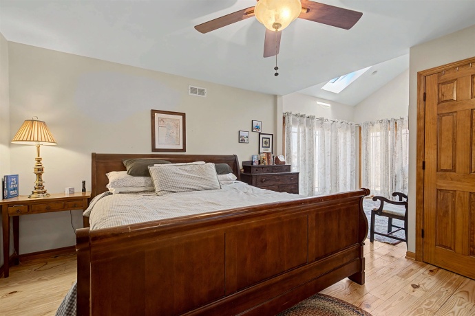 115 Windmill, ELIZABETH, Illinois 61028, 5 Bedrooms Bedrooms, ,3 BathroomsBathrooms,Farm,For Sale,Windmill,202602170