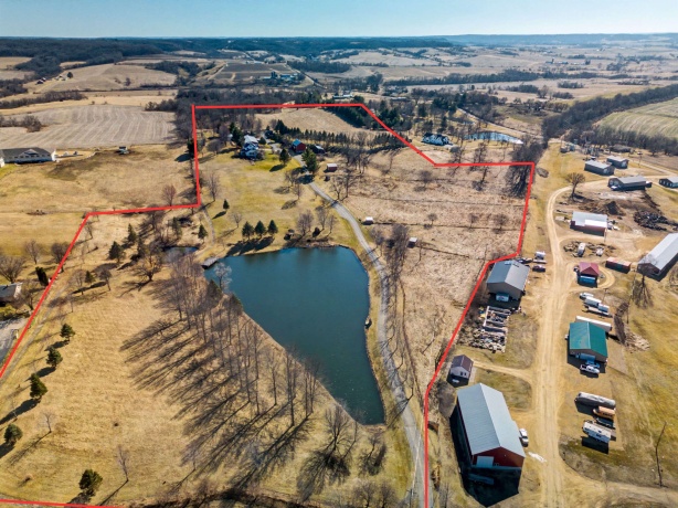 115 Windmill, ELIZABETH, Illinois 61028, 5 Bedrooms Bedrooms, ,3 BathroomsBathrooms,Farm,For Sale,Windmill,202602170