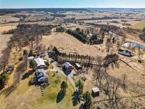 115 Windmill, ELIZABETH, Illinois 61028, 5 Bedrooms Bedrooms, ,3 BathroomsBathrooms,Farm,For Sale,Windmill,202602170