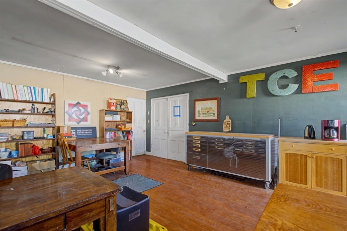 115 Windmill, ELIZABETH, Illinois 61028, 5 Bedrooms Bedrooms, ,3 BathroomsBathrooms,Farm,For Sale,Windmill,202602170