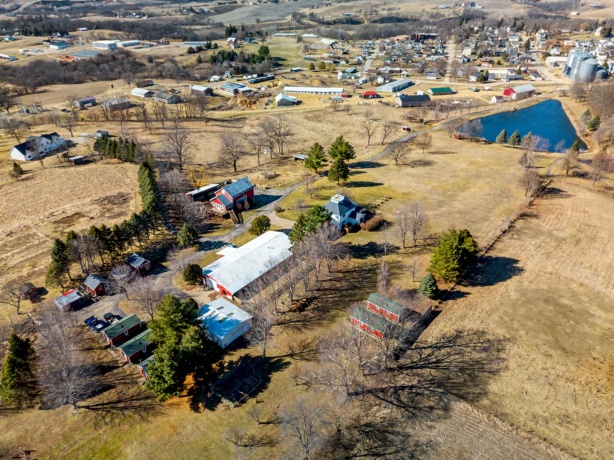 115 Windmill, ELIZABETH, Illinois 61028, 5 Bedrooms Bedrooms, ,3 BathroomsBathrooms,Farm,For Sale,Windmill,202602170