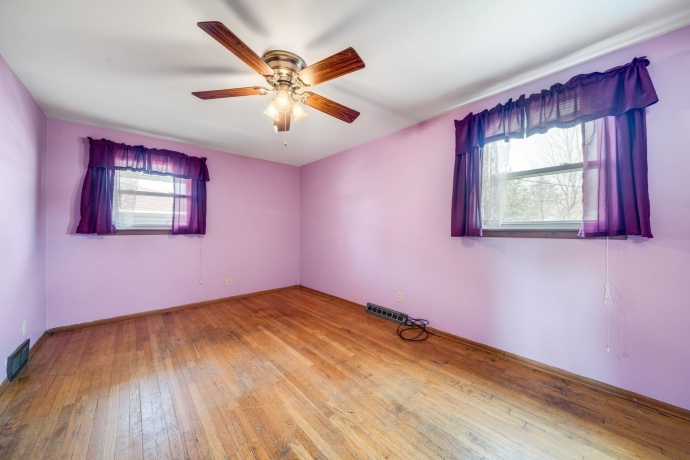 1611 Norte Dame, ROCKFORD, Illinois 61103, 3 Bedrooms Bedrooms, ,1 BathroomBathrooms,House,For Sale,Norte Dame,202602175