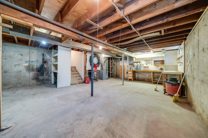 1611 Norte Dame, ROCKFORD, Illinois 61103, 3 Bedrooms Bedrooms, ,1 BathroomBathrooms,House,For Sale,Norte Dame,202602175