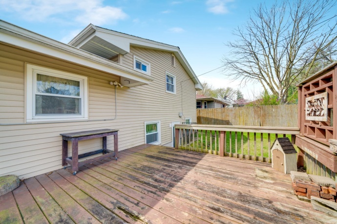 1611 Norte Dame, ROCKFORD, Illinois 61103, 3 Bedrooms Bedrooms, ,1 BathroomBathrooms,House,For Sale,Norte Dame,202602175