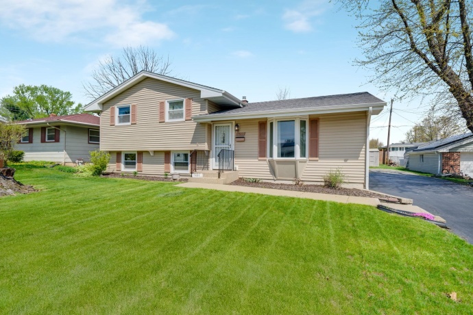 1611 Norte Dame, ROCKFORD, Illinois 61103, 3 Bedrooms Bedrooms, ,1 BathroomBathrooms,House,For Sale,Norte Dame,202602175