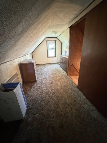 3016 Latham, ROCKFORD, Illinois 61103, 3 Bedrooms Bedrooms, ,1 BathroomBathrooms,House,For Sale,Latham,202602178