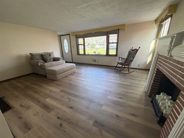 3016 Latham, ROCKFORD, Illinois 61103, 3 Bedrooms Bedrooms, ,1 BathroomBathrooms,House,For Sale,Latham,202602178