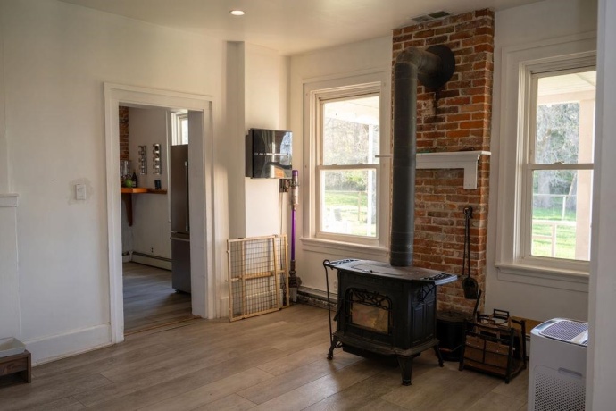 10198 Crazy Hollow, HANOVER, Illinois 61041, 3 Bedrooms Bedrooms, ,2 BathroomsBathrooms,House,For Sale,Crazy Hollow,202602179