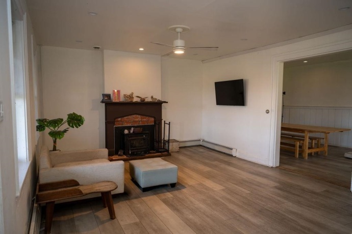 10198 Crazy Hollow, HANOVER, Illinois 61041, 3 Bedrooms Bedrooms, ,2 BathroomsBathrooms,House,For Sale,Crazy Hollow,202602179