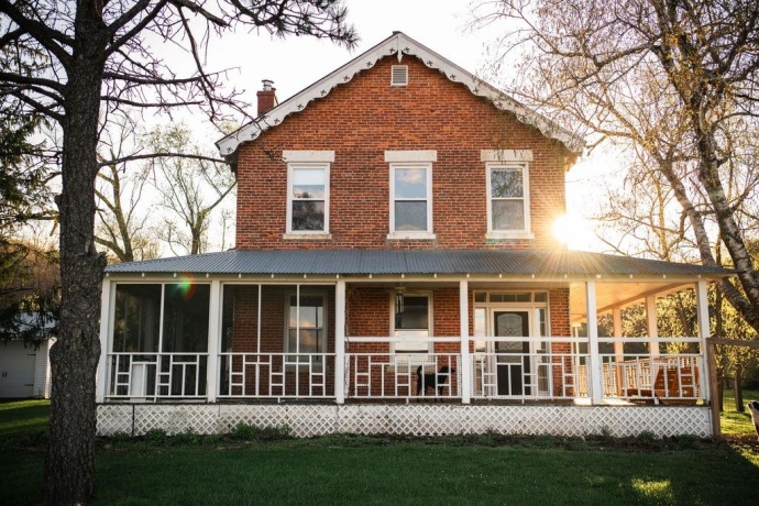 10198 Crazy Hollow, HANOVER, Illinois 61041, 3 Bedrooms Bedrooms, ,2 BathroomsBathrooms,House,For Sale,Crazy Hollow,202602179