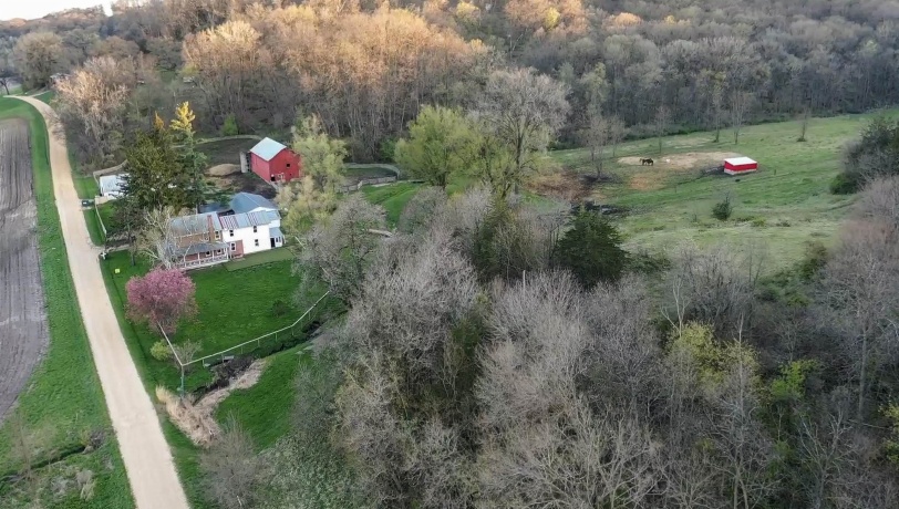 10198 Crazy Hollow, HANOVER, Illinois 61041, 3 Bedrooms Bedrooms, ,2 BathroomsBathrooms,House,For Sale,Crazy Hollow,202602179