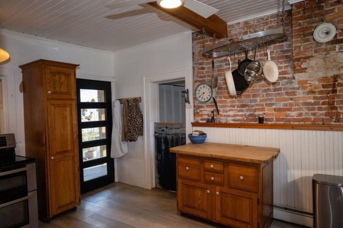 10198 Crazy Hollow, HANOVER, Illinois 61041, 3 Bedrooms Bedrooms, ,2 BathroomsBathrooms,House,For Sale,Crazy Hollow,202602179