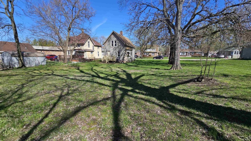 534 Center, SOUTH BELOIT, Illinois 61080, 2 Bedrooms Bedrooms, ,1 BathroomBathrooms,House,For Sale,Center,202602180