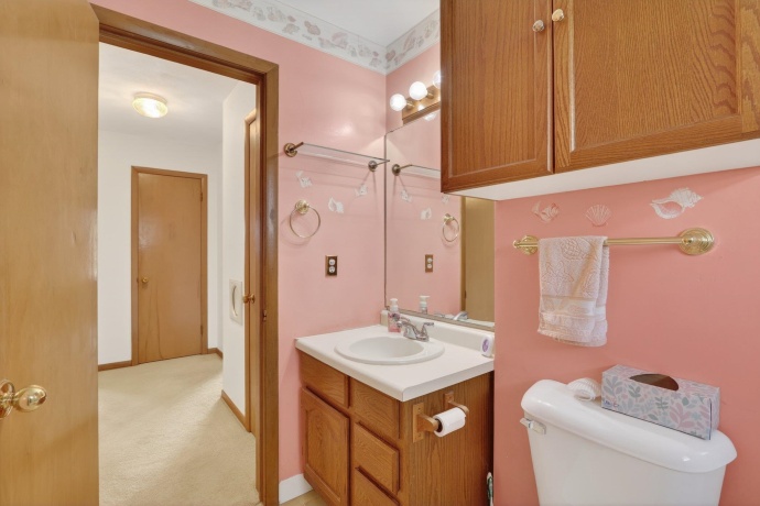 2523 - 2525 Holmes, ROCKFORD, Illinois 61108, ,2 Units,For Sale,Holmes,202602182