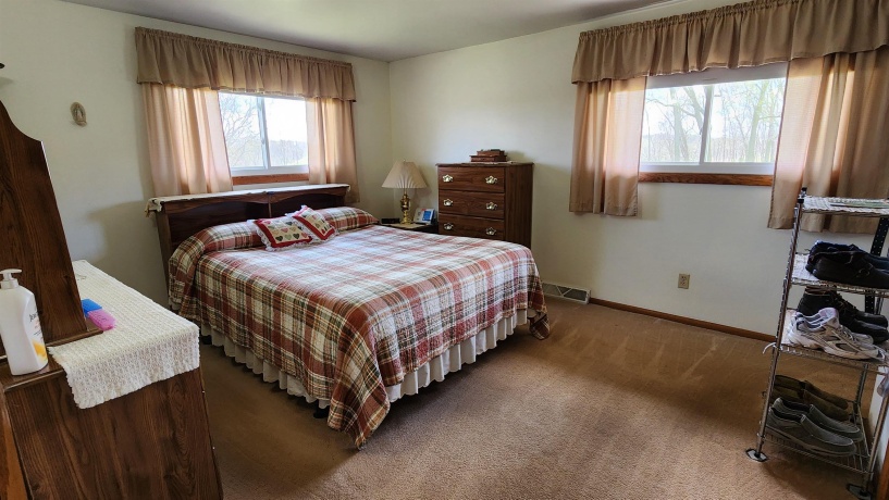 N339 Mt Hope, BRODHEAD, Illinois 53520, 3 Bedrooms Bedrooms, ,2 BathroomsBathrooms,House,For Sale,Mt Hope,202602181