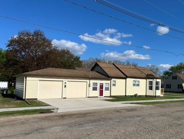 130 Ravine, SPRING VALLEY, Illinois 61362, 2 Bedrooms Bedrooms, ,1 BathroomBathrooms,House,For Sale,Ravine,202602184