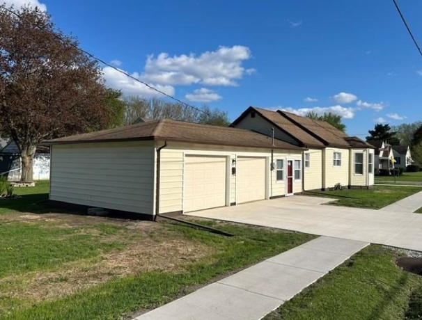 130 Ravine, SPRING VALLEY, Illinois 61362, 2 Bedrooms Bedrooms, ,1 BathroomBathrooms,House,For Sale,Ravine,202602184