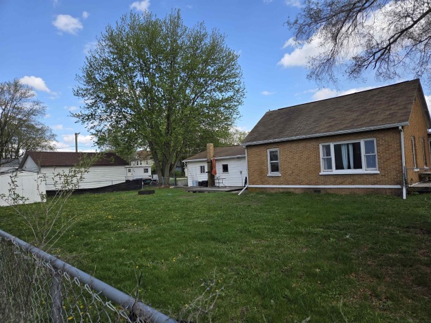 229 Mason, AMBOY, Illinois 61310, 2 Bedrooms Bedrooms, ,1 BathroomBathrooms,House,For Sale,Mason,202602185