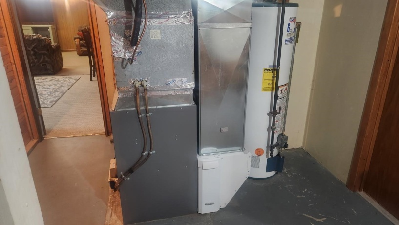 2616 Karen, ROCKFORD, Illinois 61103, 3 Bedrooms Bedrooms, ,2 BathroomsBathrooms,House,For Sale,Karen,202602188