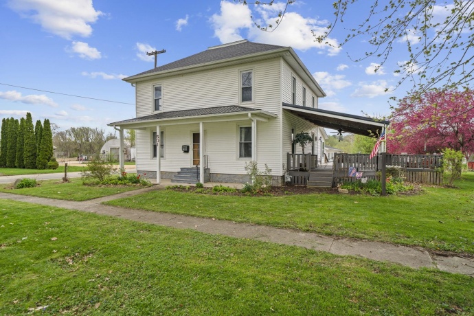 501 1st, OREGON, Illinois 61061, 4 Bedrooms Bedrooms, ,1 BathroomBathrooms,House,For Sale,1st,202602189