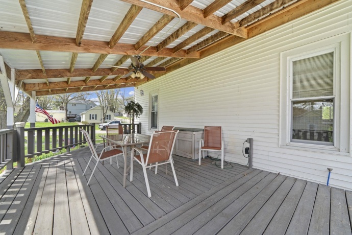 501 1st, OREGON, Illinois 61061, 4 Bedrooms Bedrooms, ,1 BathroomBathrooms,House,For Sale,1st,202602189