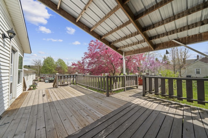 501 1st, OREGON, Illinois 61061, 4 Bedrooms Bedrooms, ,1 BathroomBathrooms,House,For Sale,1st,202602189