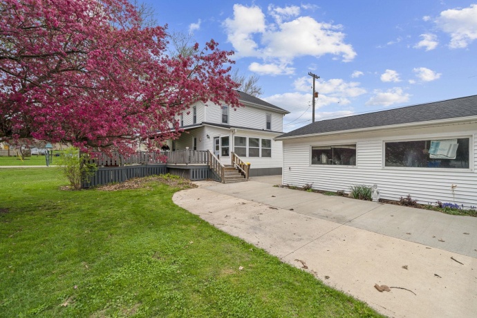 501 1st, OREGON, Illinois 61061, 4 Bedrooms Bedrooms, ,1 BathroomBathrooms,House,For Sale,1st,202602189