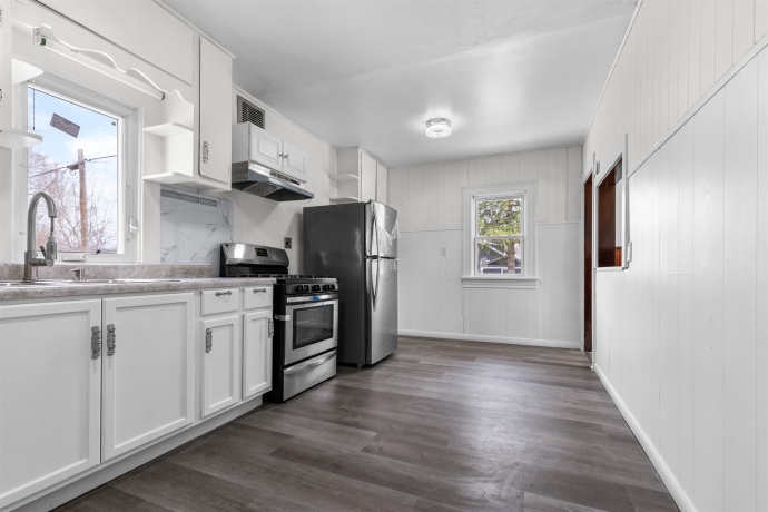 1617 CUSTER, ROCKFORD, Illinois 61103, 2 Bedrooms Bedrooms, ,1 BathroomBathrooms,House,For Sale,CUSTER,202601748