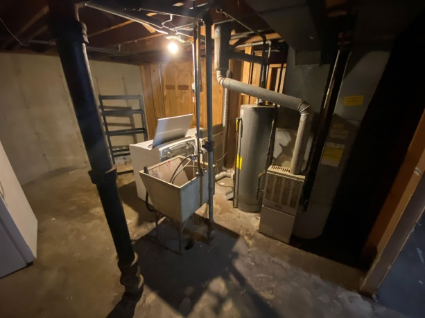 1015 Furman, ROCKFORD, Illinois 61101, ,2 Units,For Sale,Furman,202602194