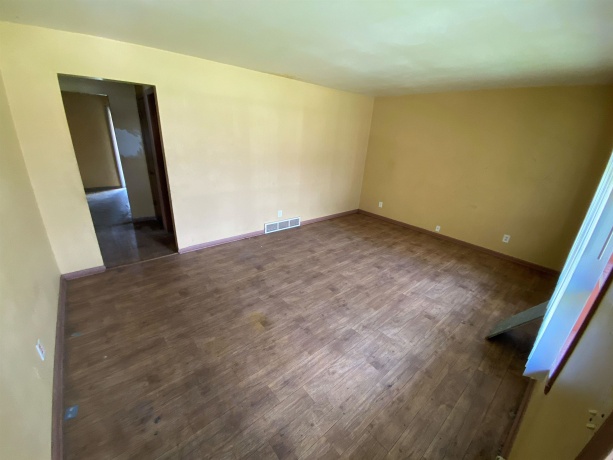 1015 Furman, ROCKFORD, Illinois 61101, ,2 Units,For Sale,Furman,202602194