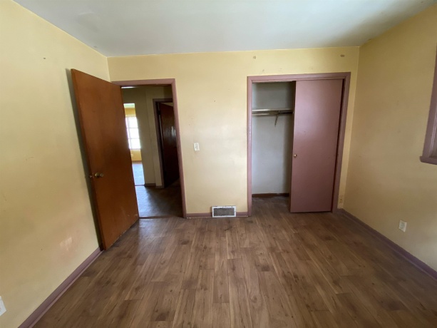 1015 Furman, ROCKFORD, Illinois 61101, ,2 Units,For Sale,Furman,202602194