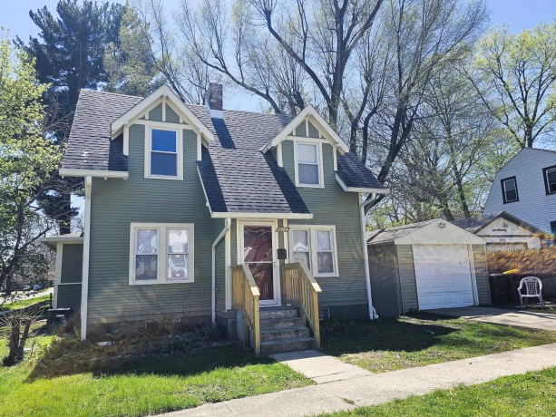 1904 Andrews, ROCKFORD, Illinois 61101, 2 Bedrooms Bedrooms, ,1 BathroomBathrooms,House,For Sale,Andrews,202602195