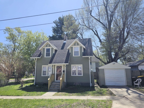 1904 Andrews, ROCKFORD, Illinois 61101, 2 Bedrooms Bedrooms, ,1 BathroomBathrooms,House,For Sale,Andrews,202602195